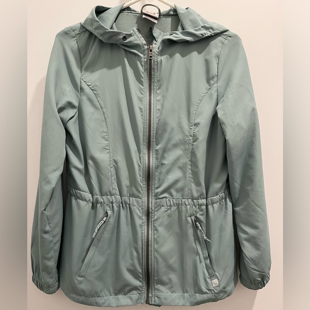 Avalanche green lightweight hooded jacket pockets size S